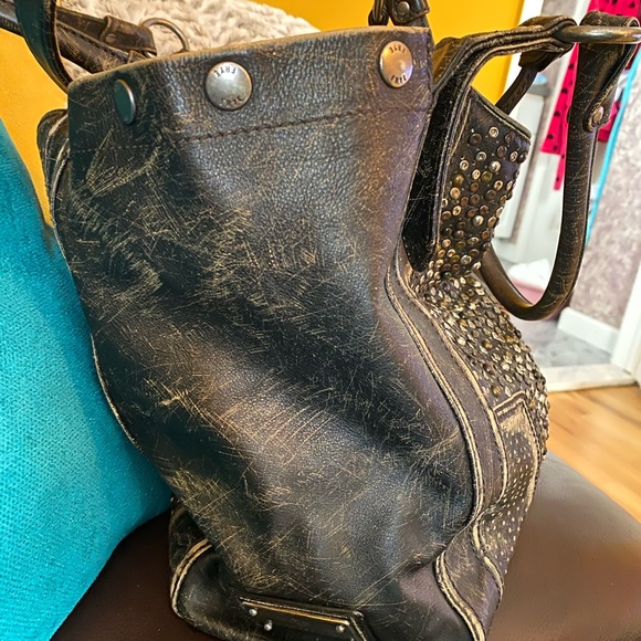 Frye Deborah Star Vintage Leather Shoulder Bag - Picture 5 of 8